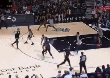 1696753125134069916.gif 2.gif