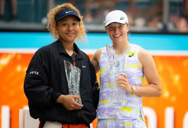 1648952089098090274.jpg 女单冠军呢迈阿密.jpg